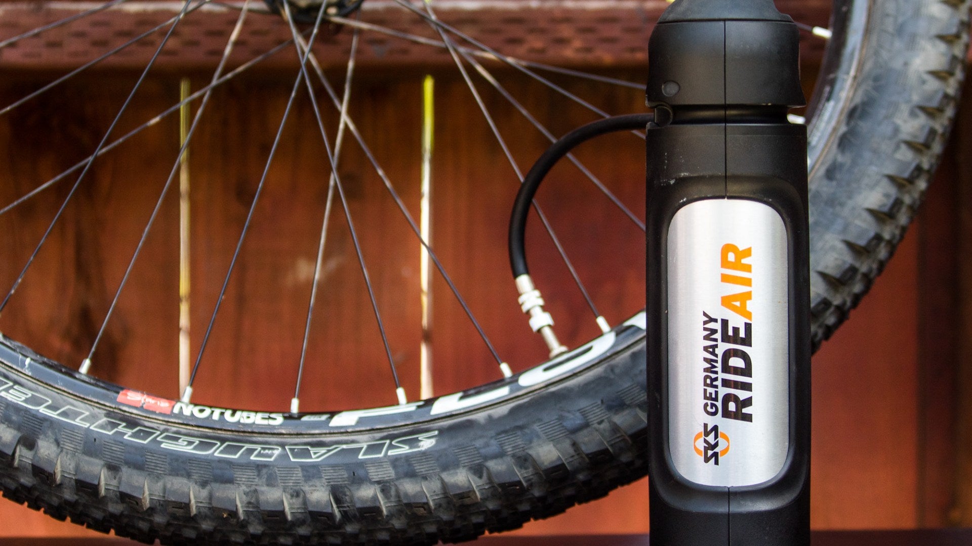 RideAir Tubeless Inflation Bottle - PinkBike Review